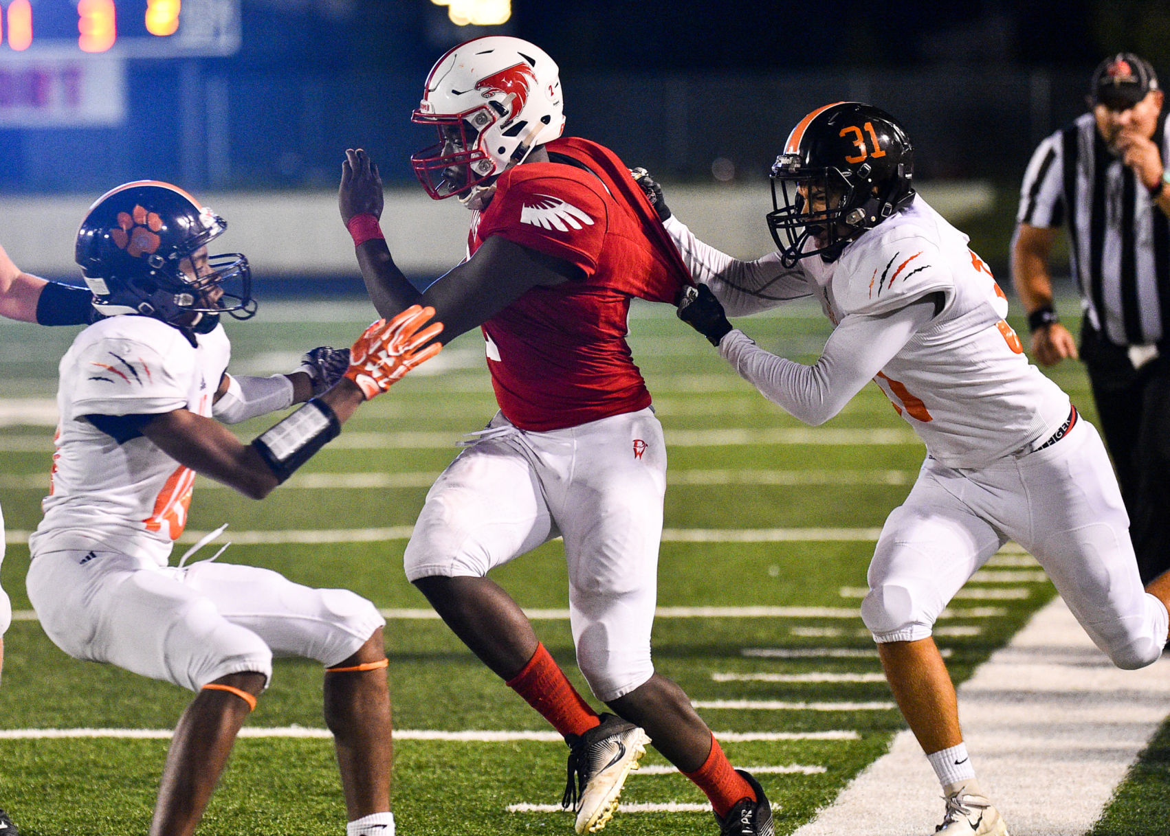 083019-qct-spt-ut-west-football-175a.jpg